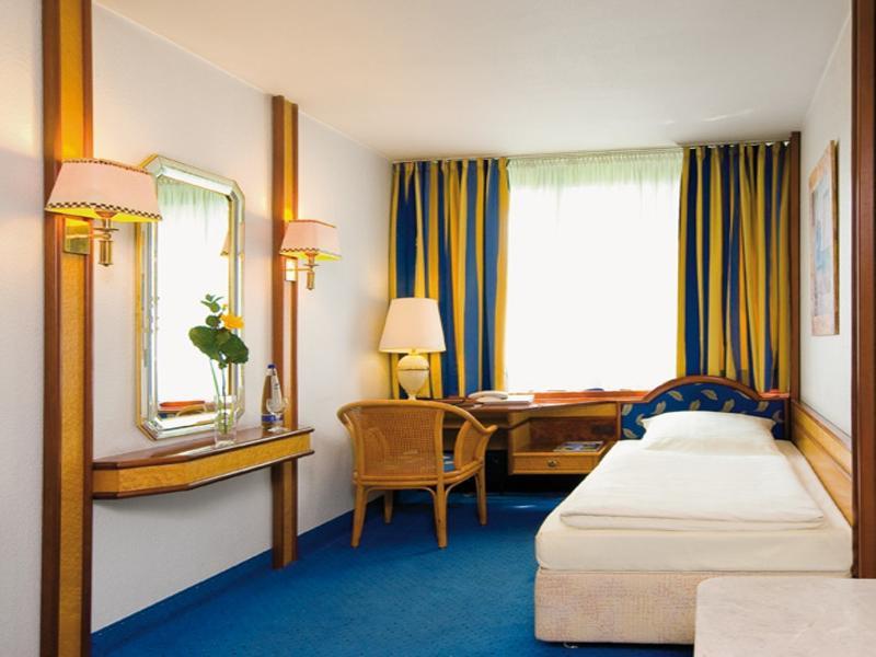 Hotel Regent Munchen Bagian luar foto